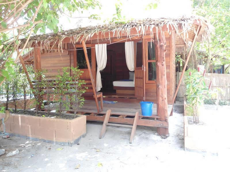 Zanom Sunrise Beach Resort Koh Lipe Dış mekan fotoğraf