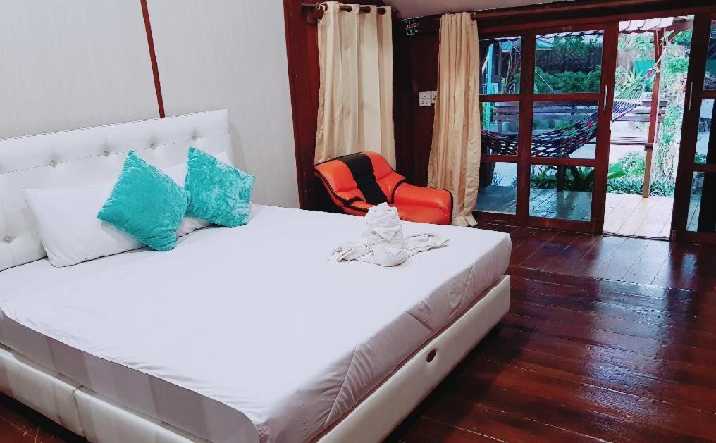 Zanom Sunrise Beach Resort Koh Lipe Dış mekan fotoğraf