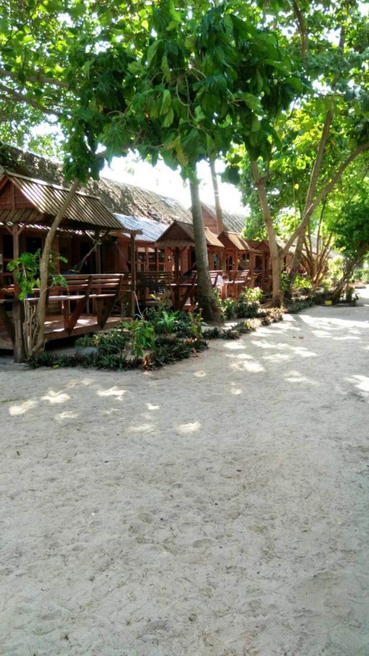 Zanom Sunrise Beach Resort Koh Lipe Dış mekan fotoğraf